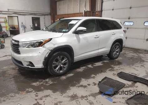 2015 Toyota Highlander Le Plus V6 z USA, uszkodzony, nr VIN 5TDBKRFH6FS221984